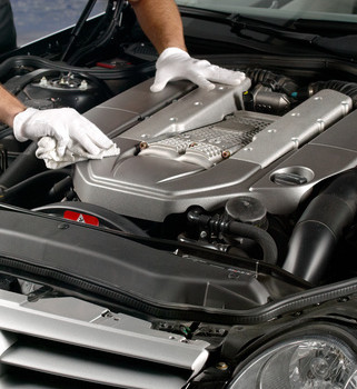 Cleaning of car engine